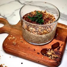Overnight oats med chiafrön och kaffe
