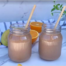 Chokladsmoothie med mango och apelsin